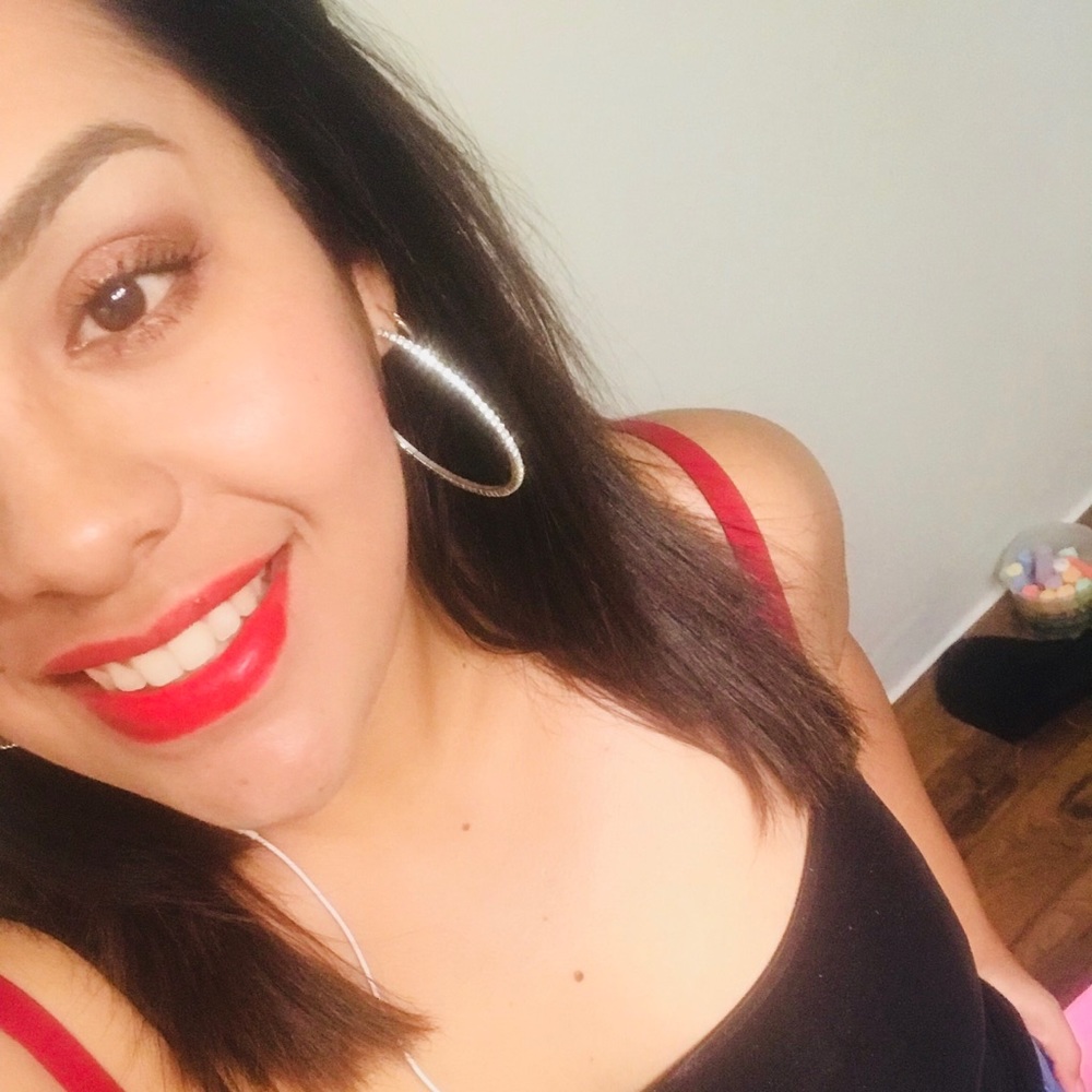 Meet your Posher, Mariana